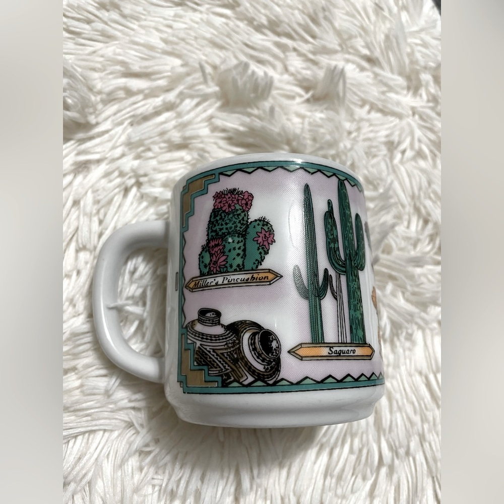 Vintage 1990's KWC made in China Desert Cactus Flowers Coffee Mug - Picture 2 of 5